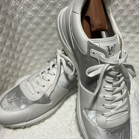 Louis Vuitton Run Away Sneaker - Picture 2 of 2